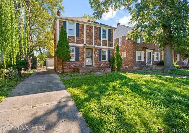 Photo 2 of Single family home for sale at 10410 Somerset Ave, Detroit, MI 48224 | MLS# 20261078162 | Listing updated on 2026-10-05