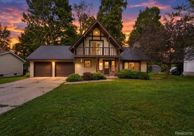 Photo 1 of Single family home for sale at 4491 Impala Dr, Holly, MI 48442 | MLS# 20261078195 | Listing updated on 2026-10-19