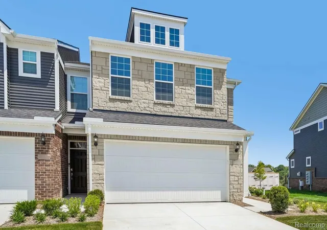 Photo 1 of Condo for sale at 4139 Nottingham Cir, Clarkston, MI 48346 | MLS# 20261078201 | Listing updated on 2026-10-19