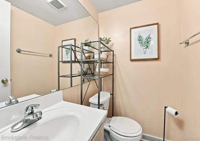 Photo 3 of Condo for sale at 1660 Orchard Dr, Canton, MI 48188 | MLS# 20261078238 | Listing updated on 2026-10-06