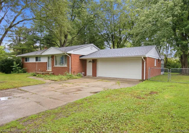 Photo 1 of Sale Pending at 50136 North Ave, Macomb, MI 48042 | MLS# 20261078270 | Listing updated on 2026-10-21