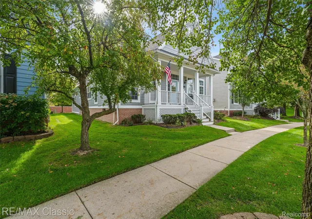 Photo 3 of Single family home for sale at 42591 Whitman Way, Novi, MI 48377 | MLS# 20261078363 | Listing updated on 2026-10-20