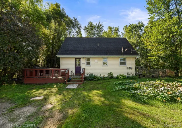 Photo 1 of Single family home for sale at 6108 Dryden Rd, Dryden, MI 48428 | MLS# 20261078374 | Listing updated on 2026-10-06
