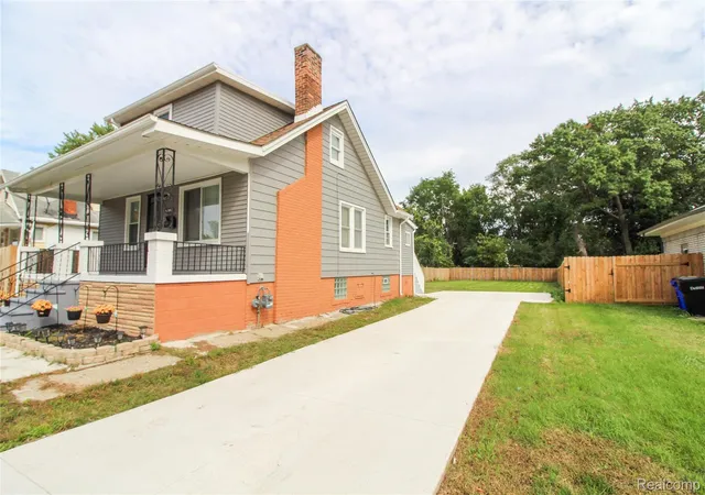 Photo 2 of Single family home for sale at 20224 Woodingham Dr, Detroit, MI 48221 | MLS# 20261078448 | Listing updated on 2026-10-06