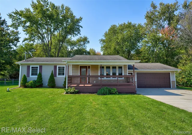 Photo 1 of Single family home for sale at 6431 N Webster Rd, Mount Morris, MI 48458 | MLS# 20261078466 | Listing updated on 2026-10-19