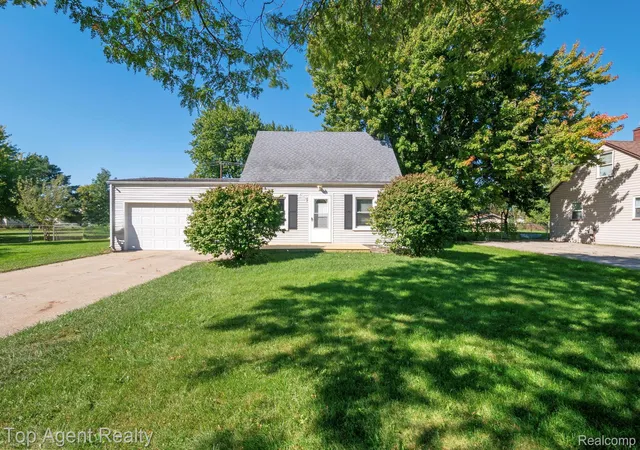 Photo 1 of Single family home for sale at 37353 Saint Joseph Dr, Sterling Heights, MI 48310 | MLS# 20261078490 | Listing updated on 2026-10-06
