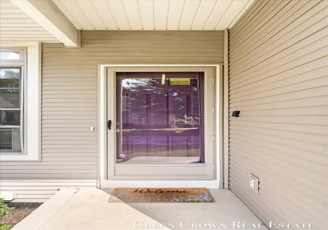 Listing Photo 1 - Condo for sale in building located at 1100 Barrington NW, Grand Rapids, MI 49534 - Unit #