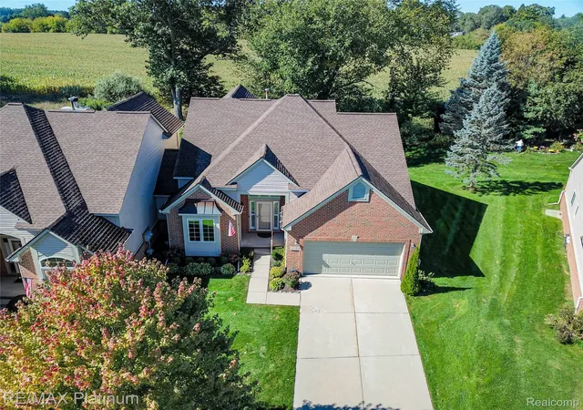 Photo 2 of Condo for sale at 3259 Lochmore Ct, Commerce Township, MI 48382 | MLS# 20261078535 | Listing updated on 2026-10-18
