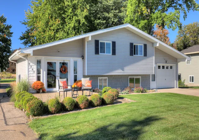 Photo 1 of Single family home for sale at 2362 Patterson Rd, Shelbyville, MI 49344 | MLS# 71026051705 | Listing updated on 2026-10-17