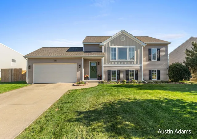 Photo 1 of Sale Pending at 2058 Waler Dr, Hudsonville, MI 49426 | MLS# 65026051725 | Listing updated on 2026-10-19