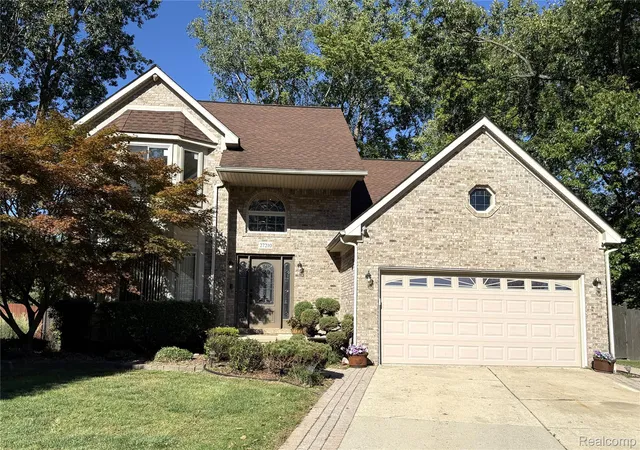 Photo 1 of Single family home for sale at 27210 Maple Wood Dr, Romulus, MI 48174 | MLS# 20261078583 | Listing updated on 2026-10-15