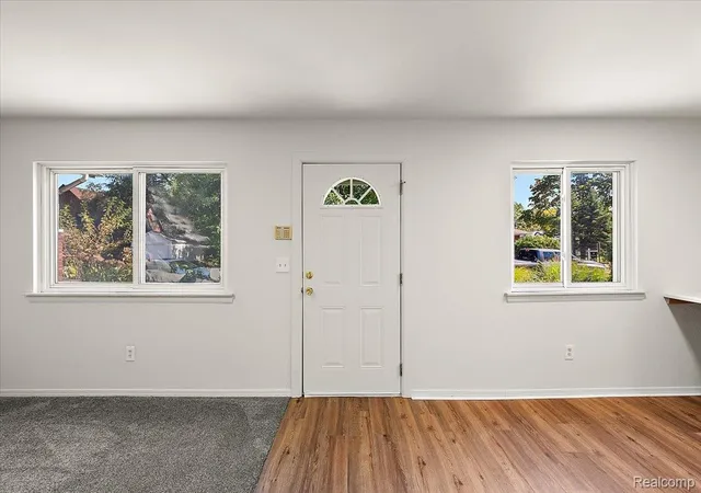 Photo 3 of Single family home for sale at 215 Edgewood Pl, Ferndale, MI 48220 | MLS# 20261078606 | Listing updated on 2026-10-17
