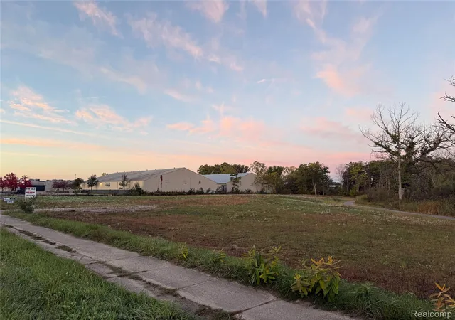 Photo 2 of Land for sale at 1727 Crescent Lake Rd, Waterford, MI 48327 | MLS# 20261078610 | Listing updated on 2026-10-08
