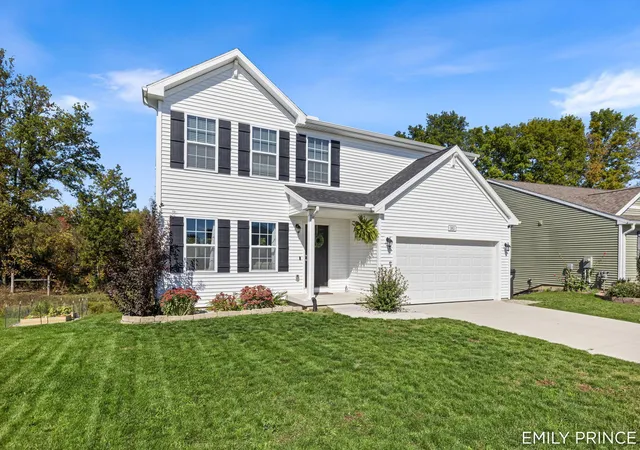 Photo 1 of Single family home for sale at 383 N Tannenbaum Trl Ne, Cedar Springs, MI 49319 | MLS# 65026051777 | Listing updated on 2026-10-22