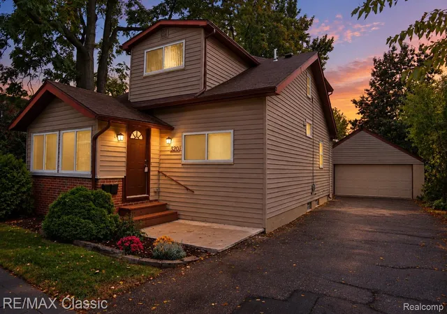 Photo 2 of Single family home for sale at 320 S Rochester Rd, Clawson, MI 48017 | MLS# 20261078744 | Listing updated on 2026-10-13