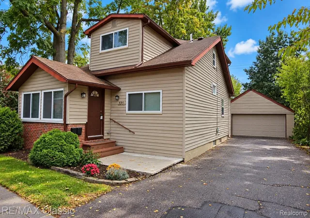 Photo 3 of Single family home for sale at 320 S Rochester Rd, Clawson, MI 48017 | MLS# 20261078744 | Listing updated on 2026-10-13