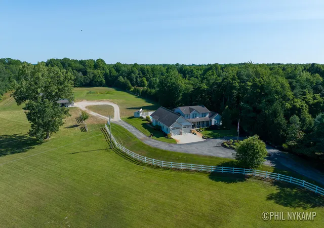 Photo 1 of Single family home for sale at 6325 143rd Avenue, Holland, MI 49423 | MLS# 71026051812 | Listing updated on 2026-10-09