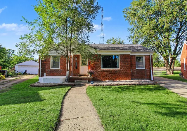 Photo 1 of Single family home for sale at 6310 Buckingham Ave, Allen Park, MI 48101 | MLS# 81026051811 | Listing updated on 2026-10-16