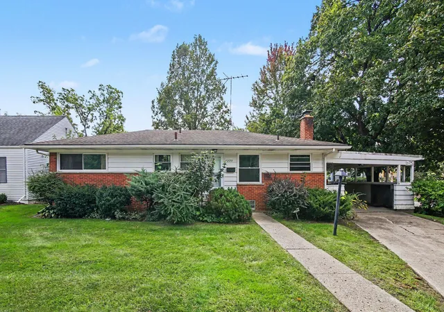 Photo 1 of Single family home for sale at 1225 Franklin Blvd, Ann Arbor, MI 48103 | MLS# 81026051819 | Listing updated on 2026-10-16