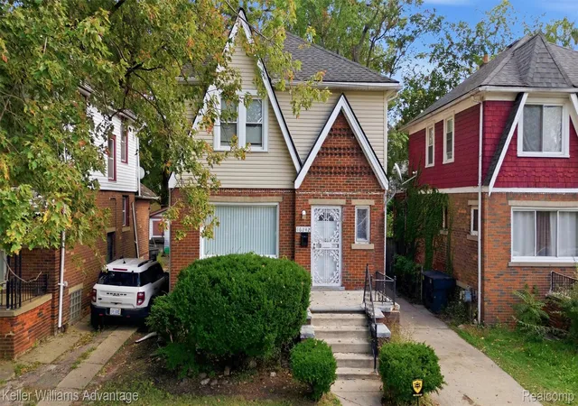Photo 3 of Single family home for sale at 16242 Cheyenne St, Detroit, MI 48235 | MLS# 20261078802 | Listing updated on 2026-10-08