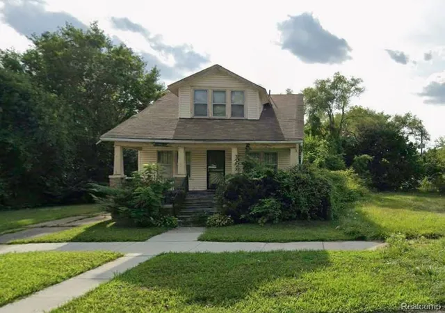 Photo 1 of Single family home for sale at 17547 Anglin St, Detroit, MI 48212 | MLS# 20261078827 | Listing updated on 2026-10-09