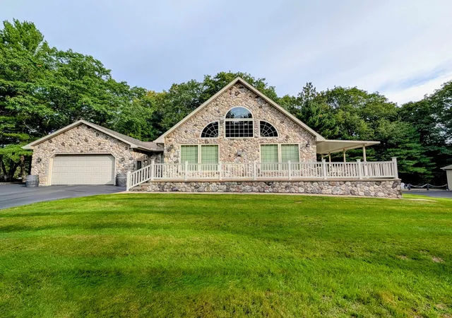 Photo 1 of Single family home for sale at 5259 E 31st Street, Au Gres, MI 48703 | MLS# 77080074033 | Listing updated on 2026-10-07