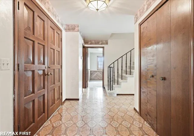 Photo 3 of Single family home for sale at 47405 Nola Dr, Macomb, MI 48044 | MLS# 58050223335 | Listing updated on 2026-10-20
