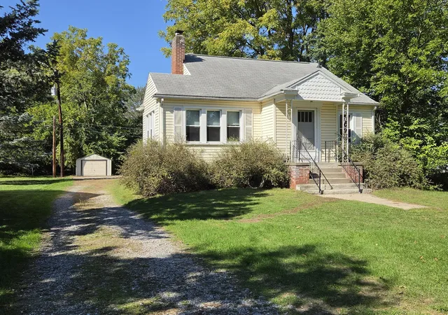 Photo 1 of Single family home for sale at 1568 S Crown St, Westland, MI 48186 | MLS# 81026051872 | Listing updated on 2026-10-07