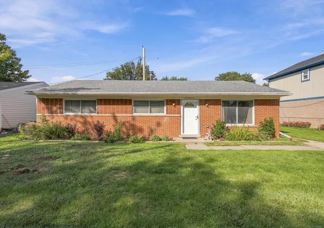 Photo 2 of Single family home for sale at 22483 Sunnydale St, Saint Clair Shores, MI 48081 | MLS# 58050223340 | Listing updated on 2026-10-14