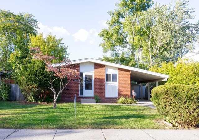 Photo 1 of Single family home for sale at 30734 Parkwood St, Westland, MI 48186 | MLS# 81026051882 | Listing updated on 2026-10-26