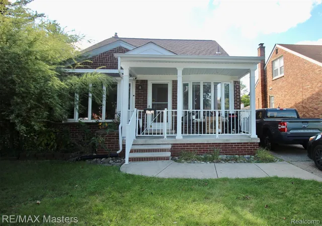 Photo 1 of Single family home for sale at 8148 Buckingham Ave, Allen Park, MI 48101 | MLS# 20261078887 | Listing updated on 2026-10-15