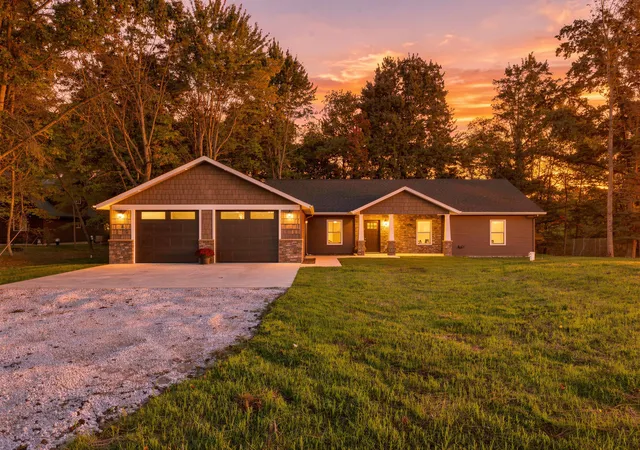 Photo 3 of Single family home for sale at 6742 Abbey Ln, Stanwood, MI 49346 | MLS# 72026051892 | Listing updated on 2026-10-07