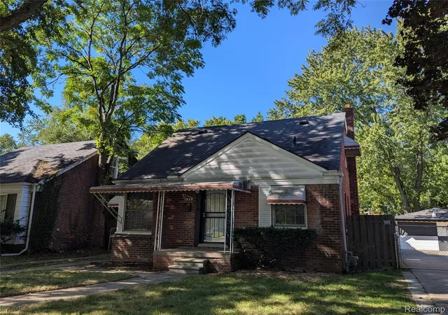 Photo 1 of Sale Pending at 17647 Lenore, Detroit, MI 48219 | MLS# 20261078916 | Listing updated on 2026-10-12