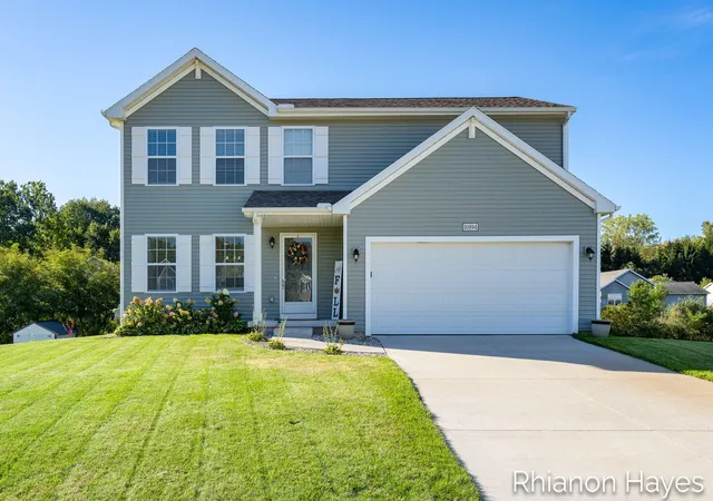 Photo 1 of Single family home for sale at 10894 Vine Leaf Cir, Allendale, MI 49401 | MLS# 65026051913 | Listing updated on 2026-10-20