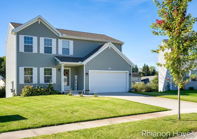 Photo 2 of Single family home for sale at 10894 Vine Leaf Cir, Allendale, MI 49401 | MLS# 65026051913 | Listing updated on 2026-10-20
