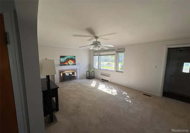 Photo 3 of Single family home for sale at 1814 Stanhope St, Grosse Pointe Woods, MI 48236 | MLS# 20261078940 | Listing updated on 2026-10-13
