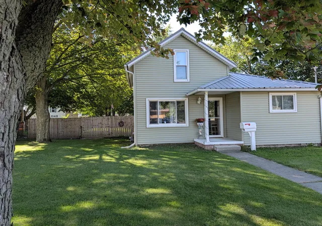 Photo 1 of Sale Pending at 131 N Lincoln St, Bronson, MI 49028 | MLS# 68026051953 | Listing updated on 2026-10-07
