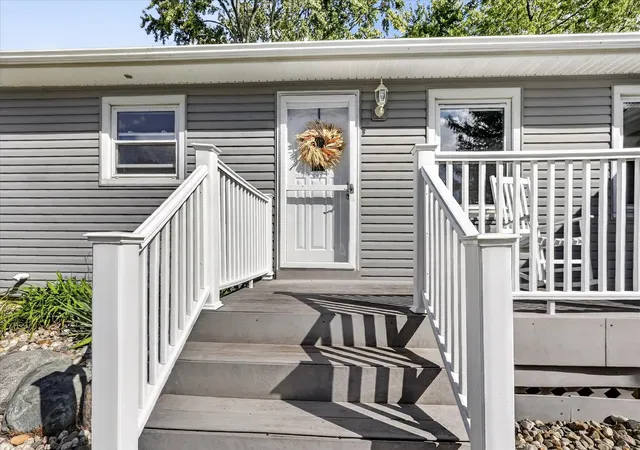 Photo 3 of Single family home for sale at 6460 N Jennings Rd, Mount Morris, MI 48458 | MLS# 5050223385 | Listing updated on 2026-10-08