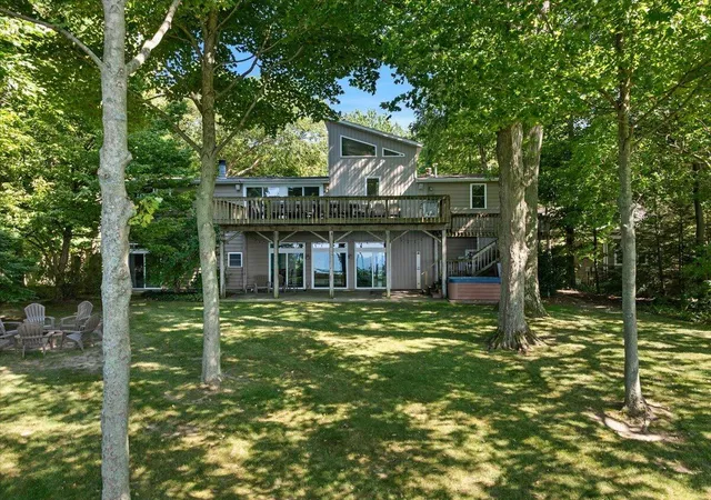 Photo 1 of Single family home for sale at 4611 Park Ave, Benton Harbor, MI 49022 | MLS# 69026051970 | Listing updated on 2026-10-08