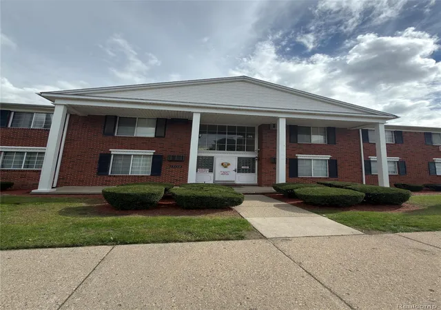 Condo for sale at 19160 Winston St #203, Detroit, MI 48219 | MLS# 20261079002