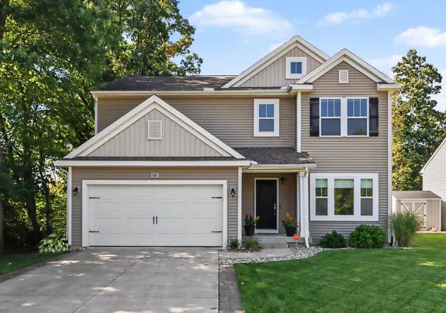 Photo 1 of Sale Pending at 15 Beymoure St, Kalamazoo, MI 49009 | MLS# 65026051977 | Listing updated on 2026-10-11