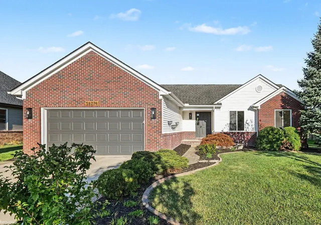 Photo 2 of Single family home for sale at 56274 Robin Ct, Macomb, MI 48042 | MLS# 58050223394 | Listing updated on 2026-10-14