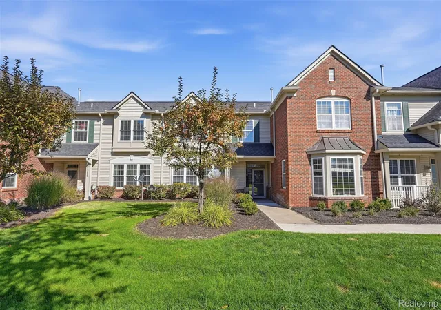 Condo for sale at 4293 Hampton Ridge Blvd, Howell, MI 48843 | MLS# 20261079050