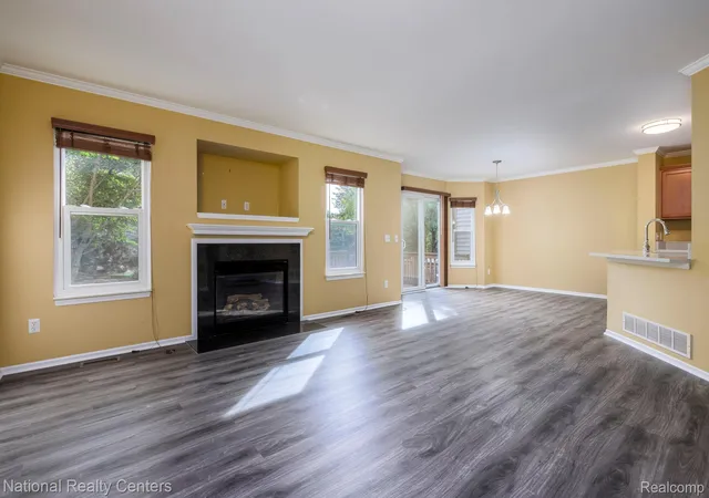 Photo 3 of Condo for sale at 8190 Springdale Dr, White Lake, MI 48386 | MLS# 20261079053 | Listing updated on 2026-10-18