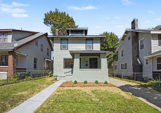 Single family home for sale at 1131 Prince St SE, Grand Rapids, MI 49507 | MLS# 65026051997