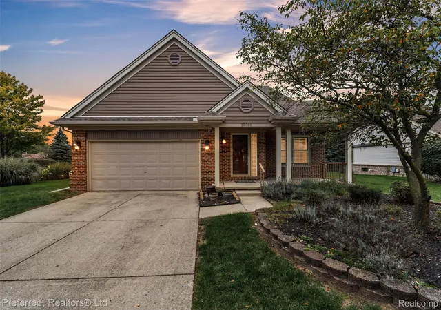 Photo 1 of Sale Pending at 38386 Oakwest Dr, Westland, MI 48185 | MLS# 20261079065 | Listing updated on 2026-10-08