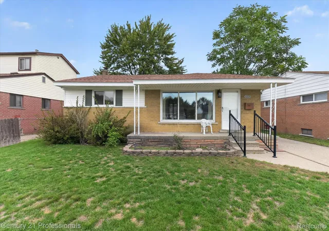 Photo 1 of Sale Pending at 30828 Fernwood St, Westland, MI 48186 | MLS# 20261079072 | Listing updated on 2026-10-09