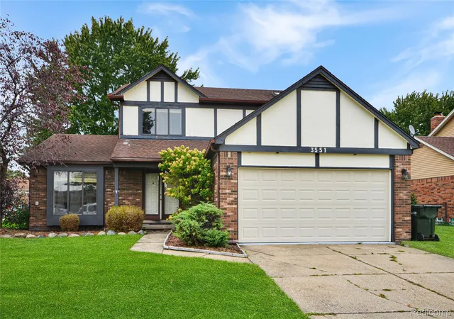 Photo 1 of Single family home for sale at 3551 Chippendale Dr, Sterling Heights, MI 48310 | MLS# 20261079073 | Listing updated on 2026-10-18