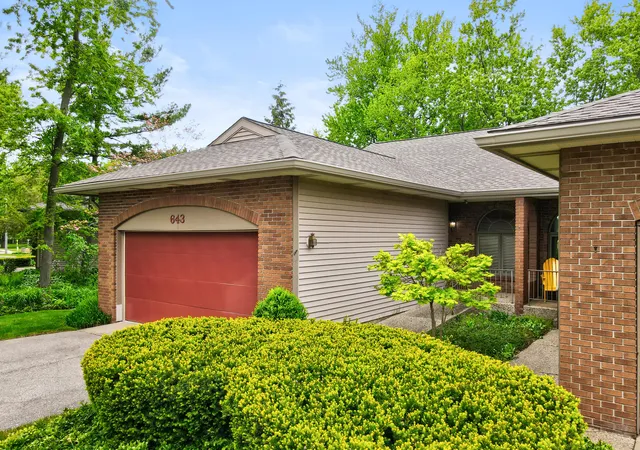 Photo 1 of Condo for sale at 643 Crestview St, Holland, MI 49423 | MLS# 69026052027 | Listing updated on 2026-10-05