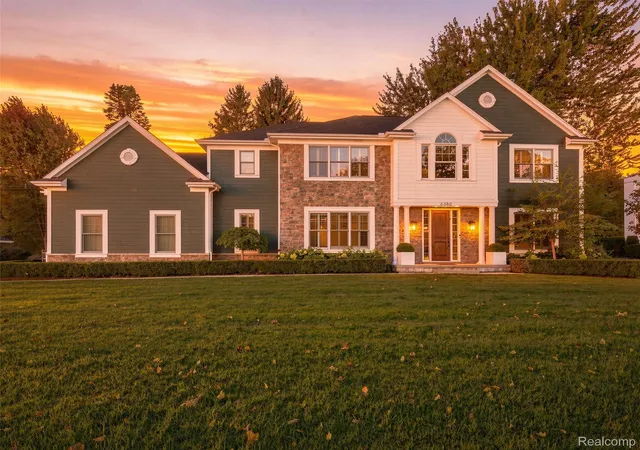Photo 1 of Sale Pending at 6380 Worlington Rd, Bloomfield Hills, MI 48301 | MLS# 20261079131 | Listing updated on 2026-10-15